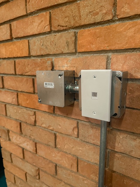 Wall boxes for stage connections