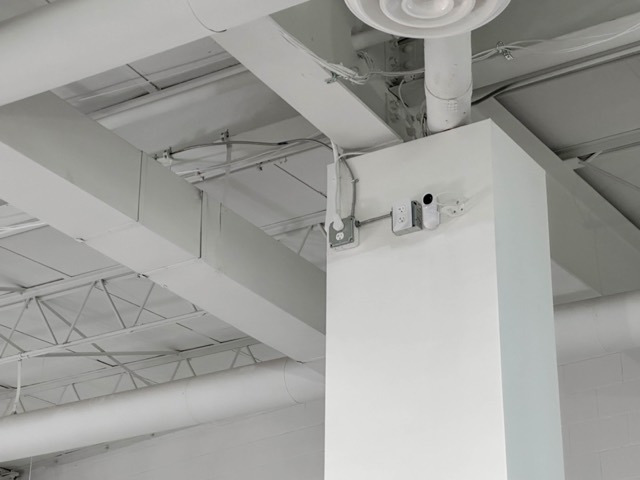 Column-mounted access point from below