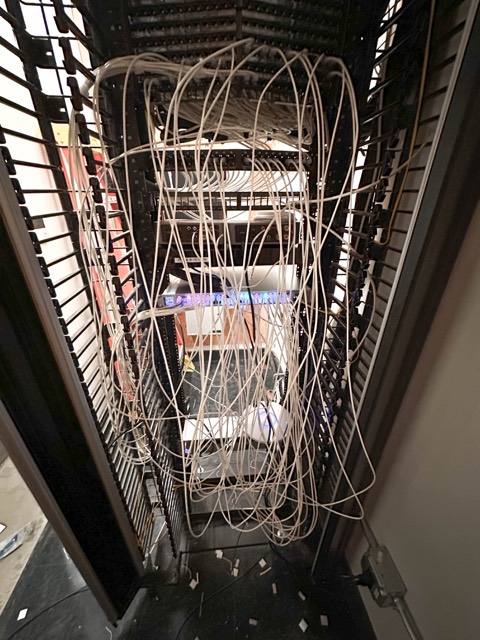 Server room rack with dense structured cabling